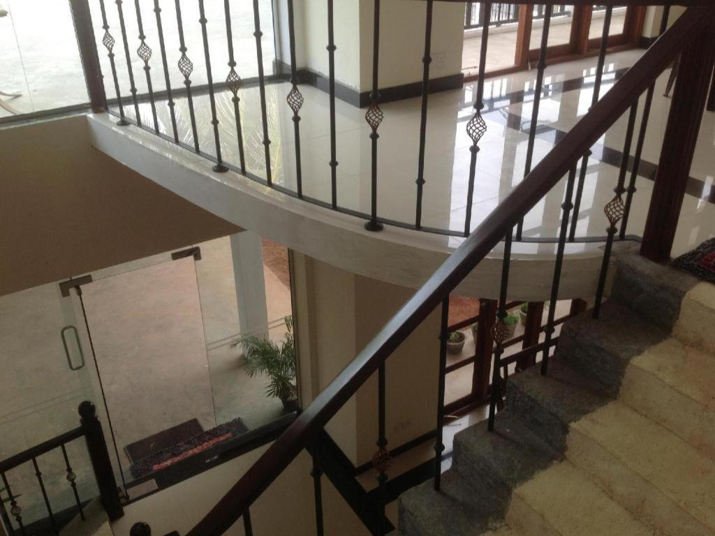 Araliya Blue Beach View Hotel Kudapaduwa Extérieur photo