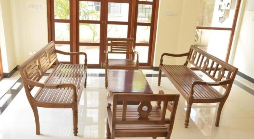 Araliya Blue Beach View Hotel Kudapaduwa Extérieur photo