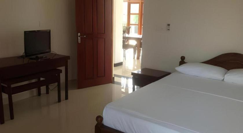 Araliya Blue Beach View Hotel Kudapaduwa Extérieur photo